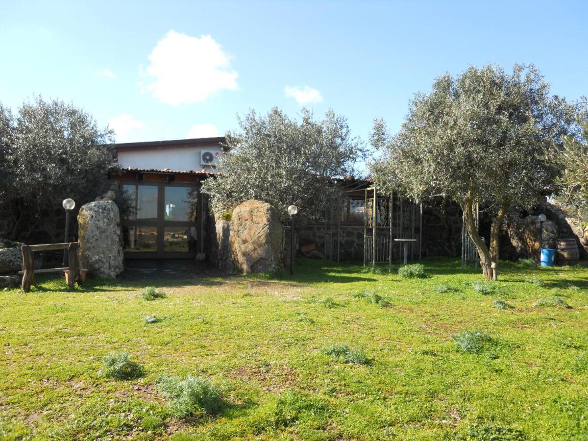 Agriturismo Su Nuratolu Villa Sagama Oda fotoğraf